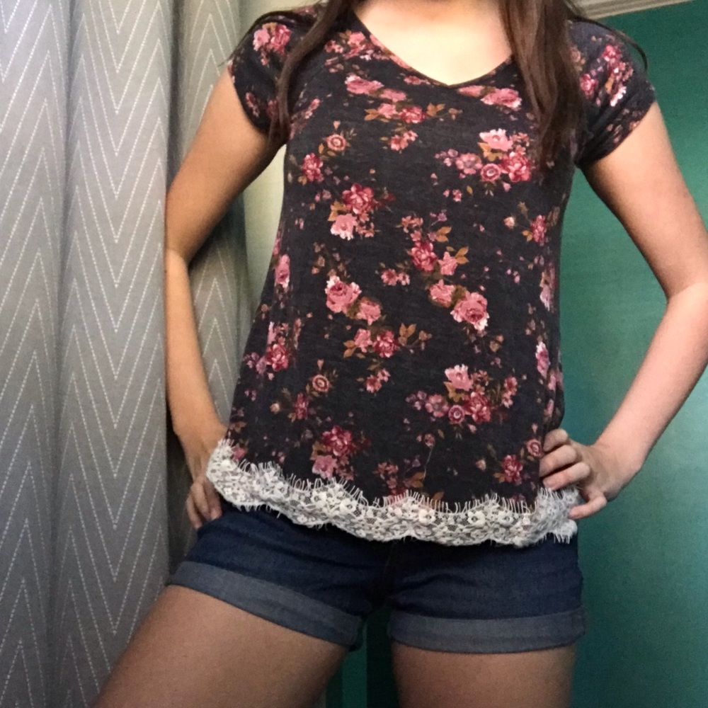 floral tee